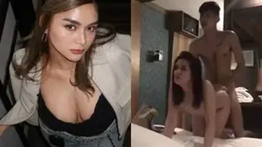 Gadis Selebgram Cantik Pasrah Posisi Doggy Kasur